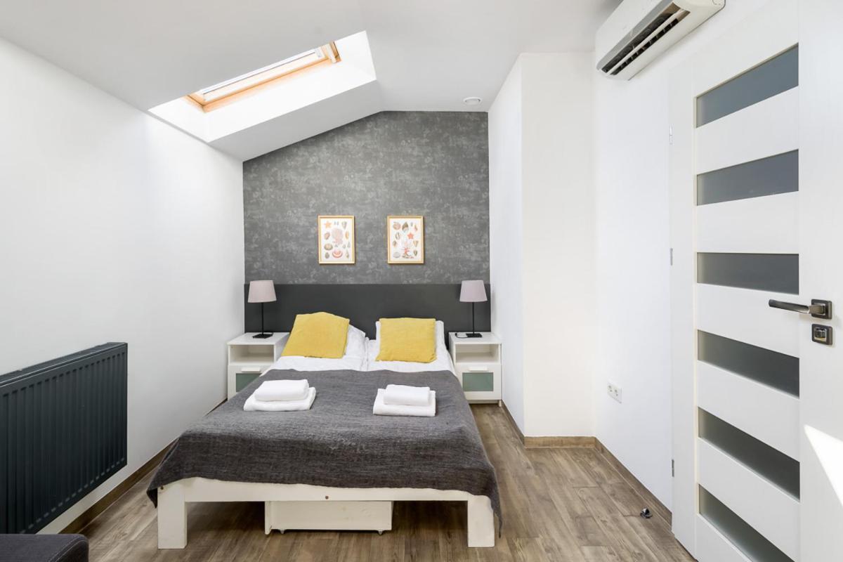 Modern Apartment In The Very Central Location 18 คราคูฟ ภายนอก รูปภาพ